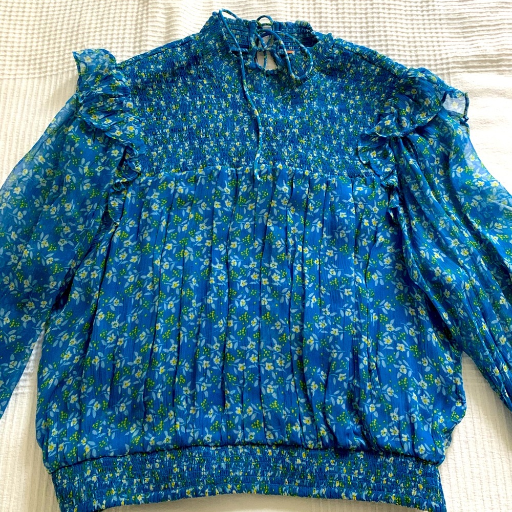 Free People never worn cute top size sm